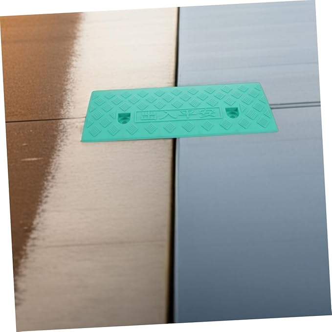 Plastic Threshold Ramp 7Cm Green Curb Ramp Step Pad for Doorways Wheelchair Scooter Mobility Aid for Home and Outdoor Use