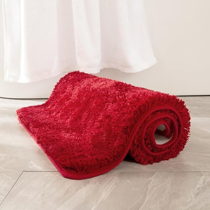 MIULEE Christmas Red Absorbent Bathroom Rugs, Soft Large Bath Mats Non-Slip and Quick-Drying for Bathroom Floor Bathtub Showers, Machine Washable Carpet (24 x 36 Inches)