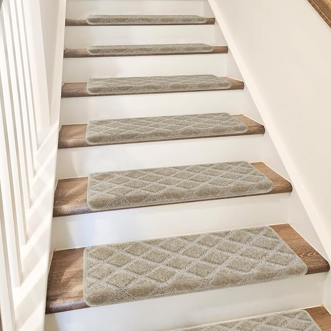 PURE ERA Bullnose Carpet Stair Treads Tape Free Non-Slip Indoor Stair Protectors Pet Friendly Stair Treads for Wooden Steps 9.5" x 30"(7 Pieces, Cream Gray Diamond Trellis)
