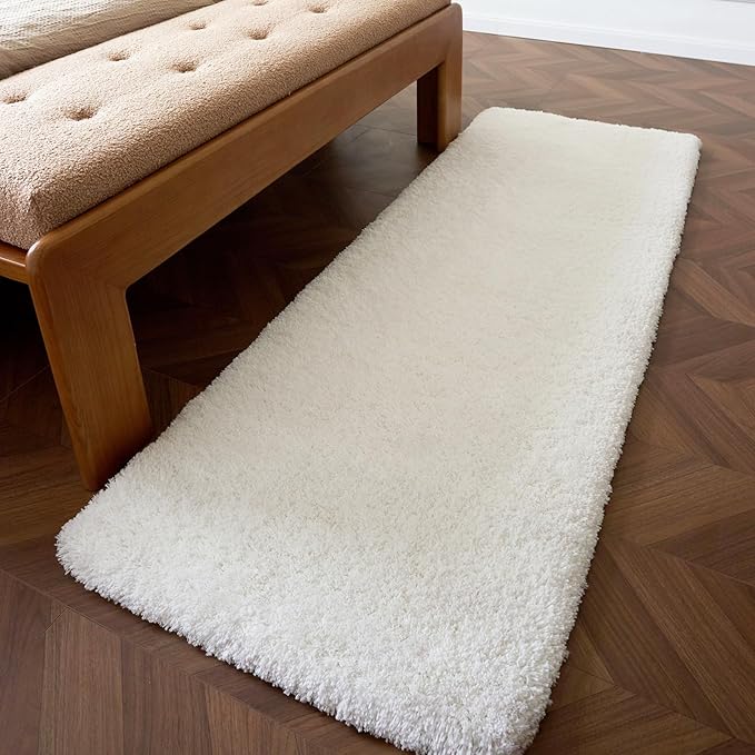 White Bathroom Runner Rug 24x70 Non Slip Fluffy Long Bath Mat for Bathroom Floor Washable Plush Luxury Bath Rug for Tub Absorbent Bathroom Shower Sink Mat Bedside Rug