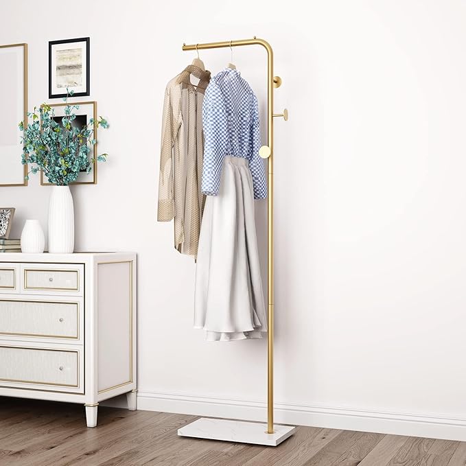 Metal Gold Coat Racks, Standing Coat Rack with Heavy Base, Modern Coat Tree with Crossbar and 3 Hooks, Entryway Coat Racks for Handbags, Clothing.(67inch)