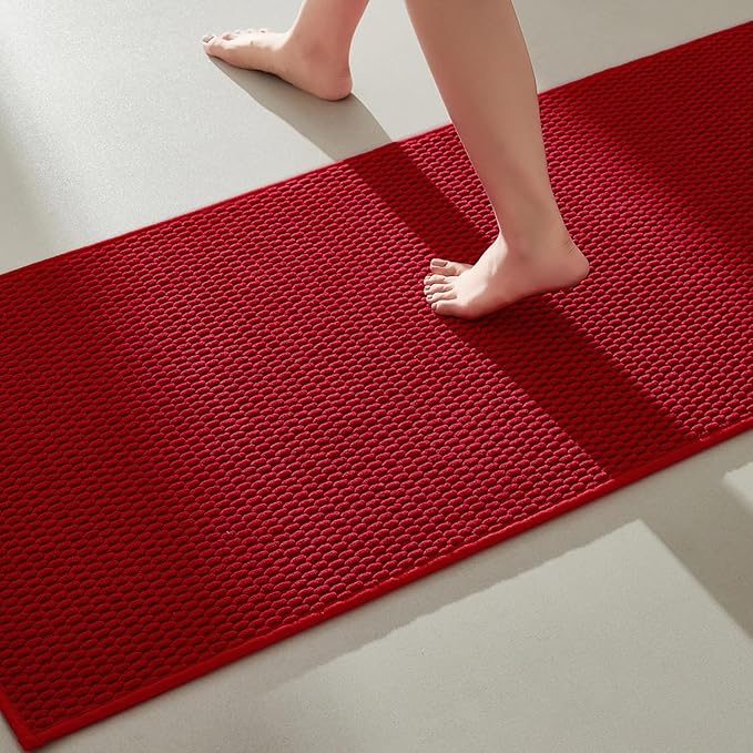 Christmas Bathroom Runner Rugs, Long Bath Mat Runner Washable Thin Quick Dry Low Pile Bathroom Runner Rugs Non Slip, Red 24"x70"
