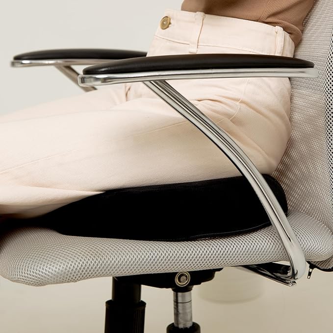 Everlasting Comfort Donut Pillow for Tailbone Pain Relief Ergonomic Seat Cushion - Hemorrhoid Pillow for Sitting- Ideal Memory Foam Coccyx Chair Cushion for Postpartum Pregnancy, Anti-Slip, Washable