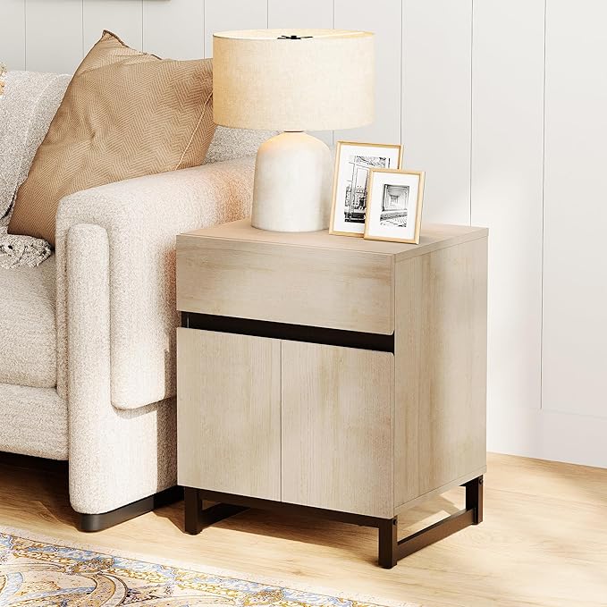 WAMPAT Modern End Table with 2 Open Door, Farmhouse Sofa Table with 1 Drawer and 1 Storage Cabinet, Wood Rustic Side End Table for Living Room, Nighstand for Bedroom, Light Oak