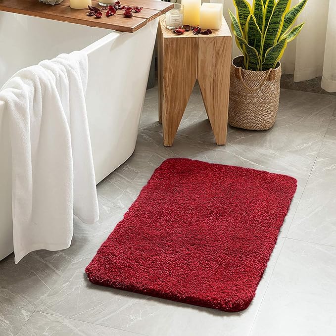 MIULEE Christmas Red Bath Rugs for Bathroom - Soft and Absorbent Non-Slip Rug for Shower Bath and Toilet, Machine Washable, 16'' x 24''
