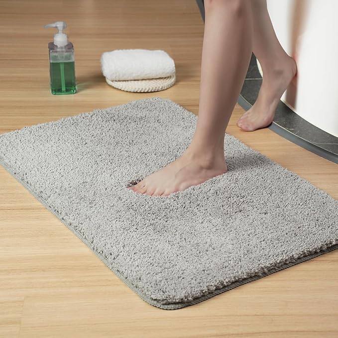 Luxury Quick Dry Non-Slip Bathroom Rugs【20'' x 30'' Light Grey】 Highly Absorbent Washable and Ultra Soft, Extra Thick Fluffy Bath Mats for Shower/Kitchen/Bathtub Floor