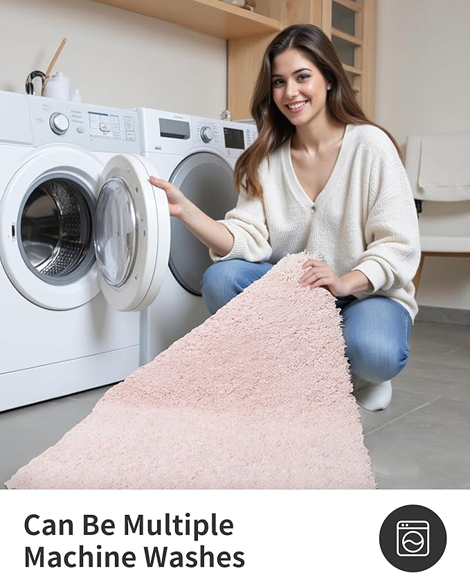 ILANGO Pink Christmas Bathroom Rugs 24" × 17" Non Slip & Super Absorbent Extra Thick Soft, Washable Bath Mat for Floor, Non Shedding Microfiber Plush Holiday Bath Rug with Rubber for Shower Sink