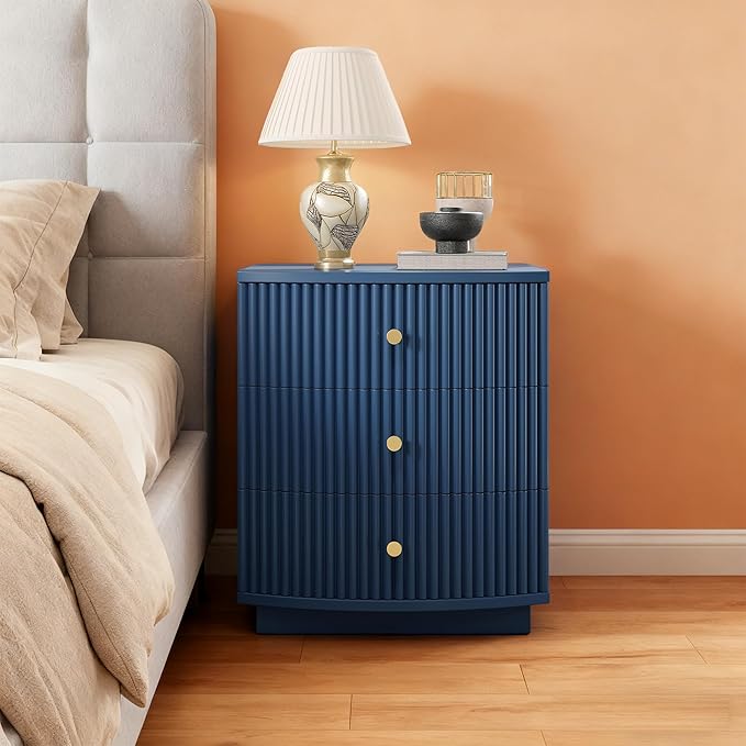 Grooved Wood End Table with 3 Drawers, Curved Edge Storage Side Table, Three Drawer Nightstand Compact Sofa Bedside Table for Bedroom, Living Room and Small Spaces, Blue