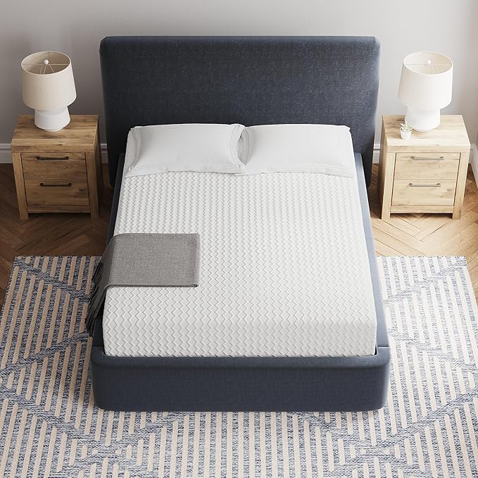 Signature Design by Ashley Chime Memory Foam 12" King Mattress with Thick Memory and Support Foam for Pressure Relief, Fiberglass Free, Mattress In A Box